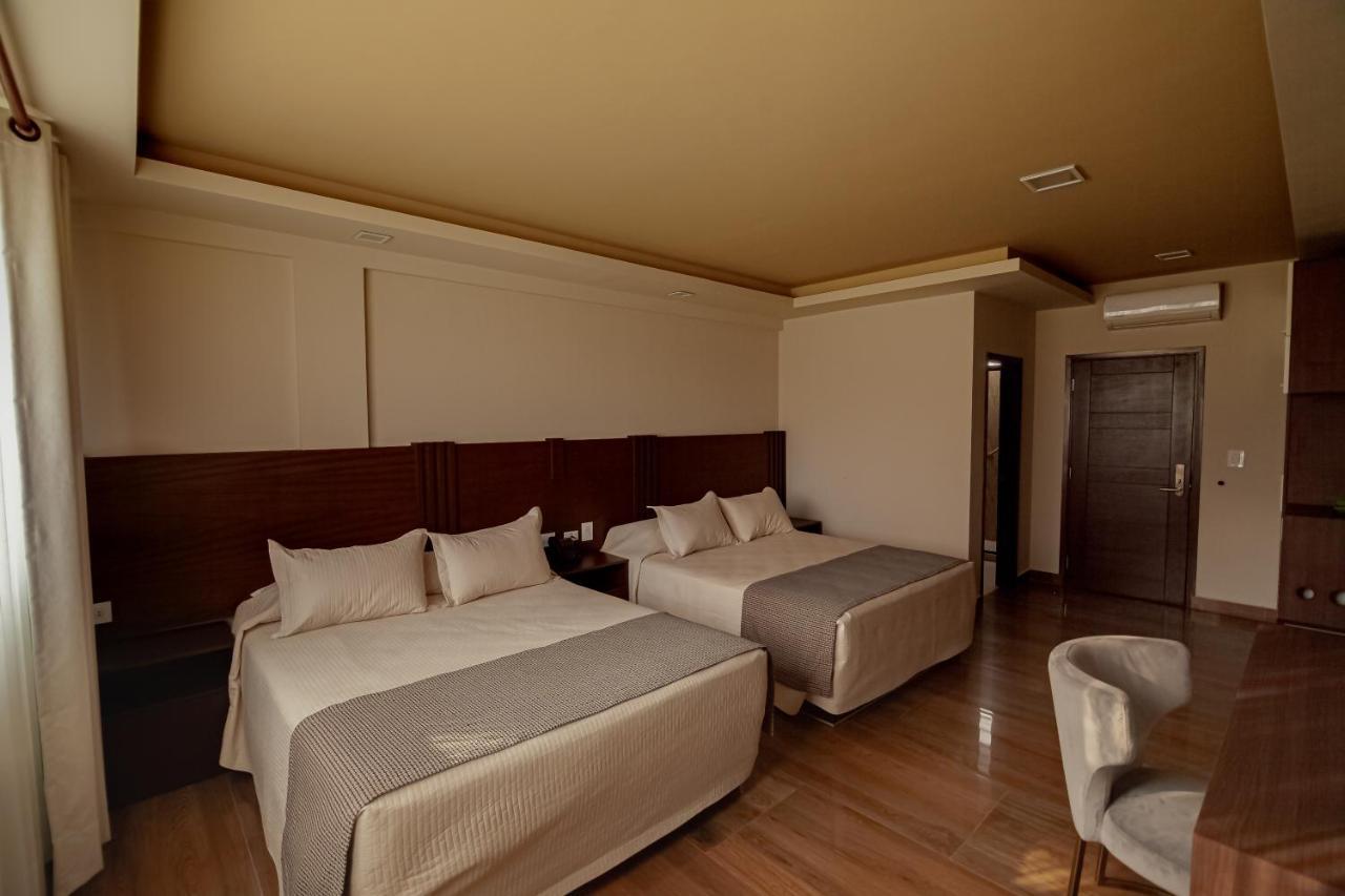 Hotel Sirari By Regina Санта Крус де ла Сиера Екстериор снимка