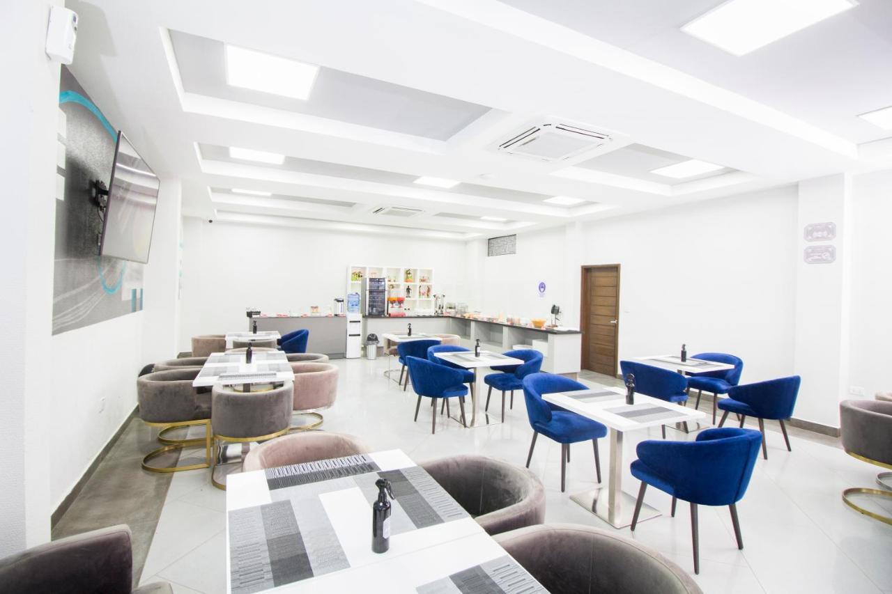 Hotel Sirari By Regina Санта Крус де ла Сиера Екстериор снимка